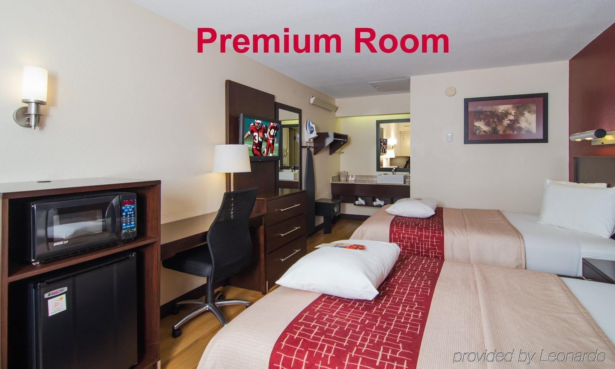 Red Roof Inn Plus+ Atlanta - Buckhead Druid Hills Bagian luar foto